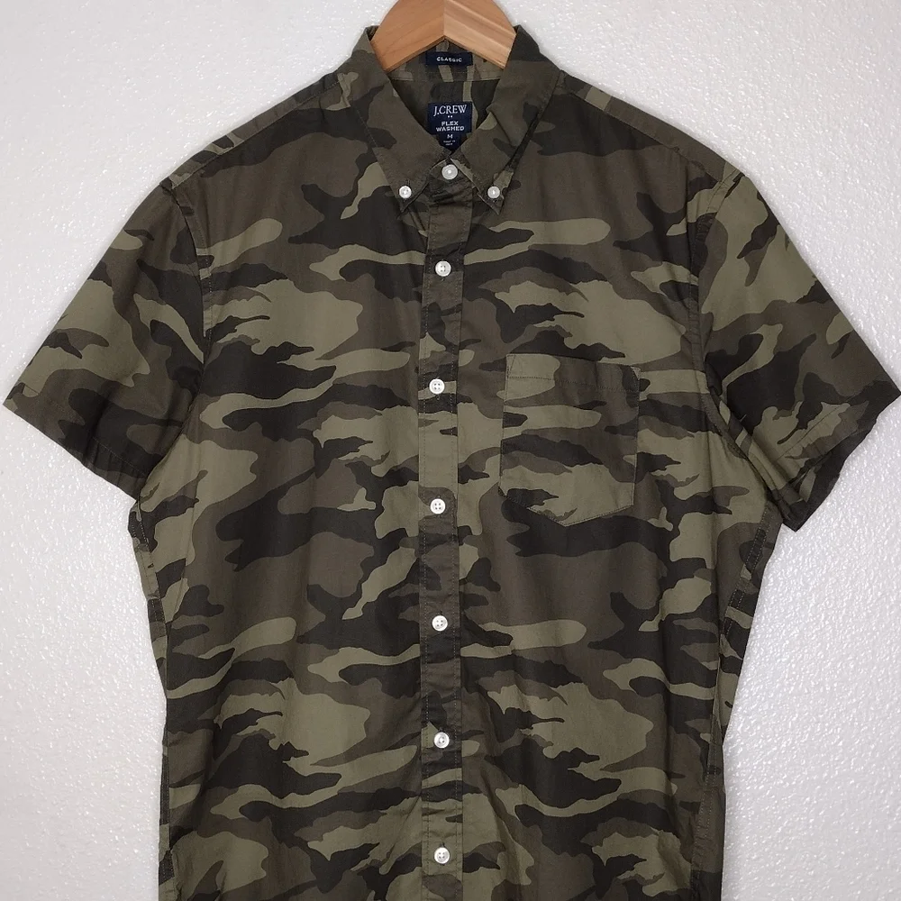 J. Crew Men's Camouflage Flex Washed Short Sleeve Casual Button Down Shirt Sz M